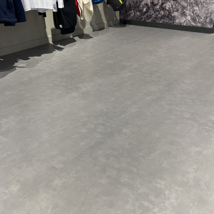 Piso Vinílico 3mm Greystone 05